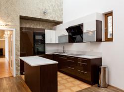Аренда квартиры 4+кк 160 м2 в посольском районе, Прага 6