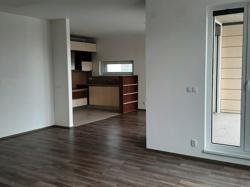 Продажа квартиры с великолепной террасой в Праге 5, Nové Butovice